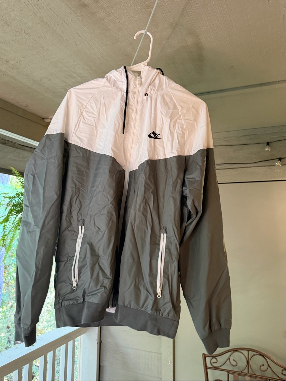 Nike Men’s Tech Jacket White and Gray